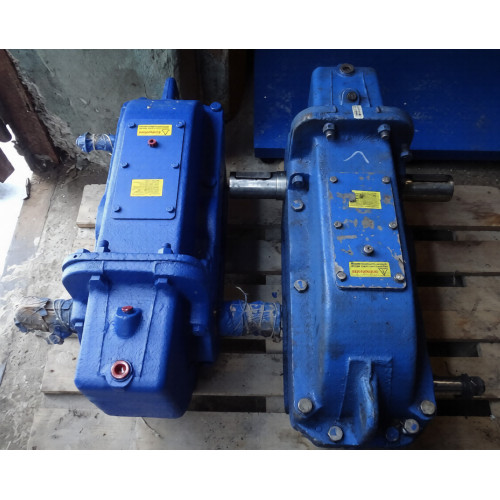 Редуктор крановий ВК-350-10