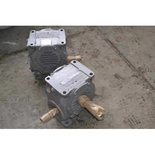 Черв'ячний редуктор Ч-100-40