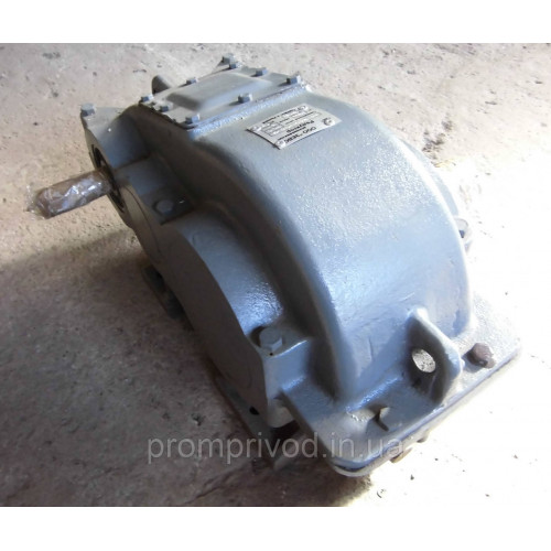 Циліндричний редуктор РМ-350 31.5