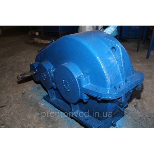 Циліндричний редуктор РМ-750 25
