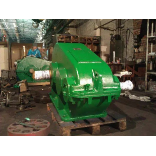 Крановий редуктор РК-600-50