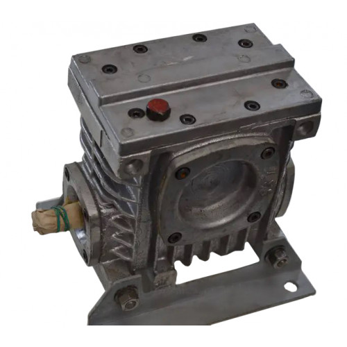 Черв'ячний редуктор 2Ч-63-80