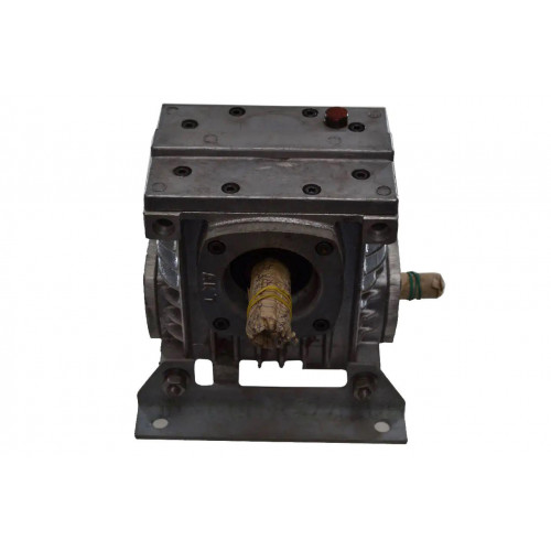 Черв'ячний редуктор 2Ч-80-8