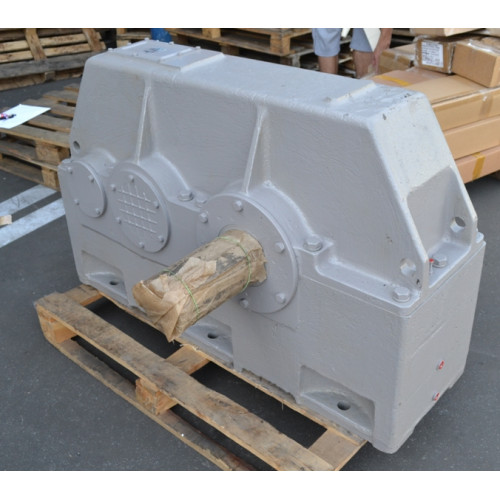 Редуктор 1Ц2У-200-16