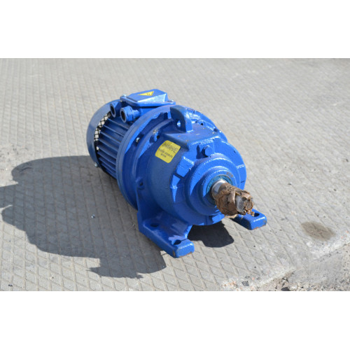 Мотор-редуктор 3МП-40 (9 об/хв, 0.37 кВт)