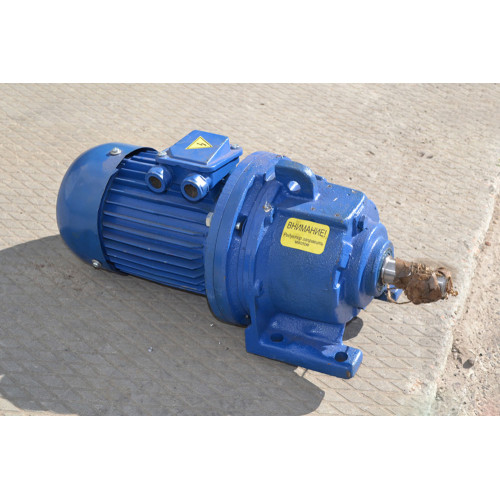 Мотор-редуктор 3МП-40 (35.5 об/хв, 1.1 кВт)