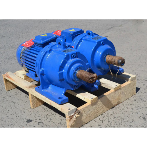 Мотор-редуктор 3МП-40 (71 об/хв, 3 кВт)