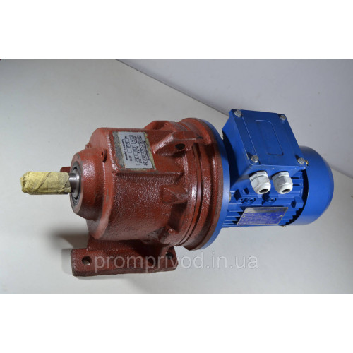 Мотор редуктор 3МП-31,5 (3 ступені 9 об/хв АІР56А4)