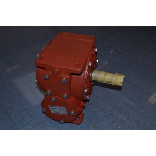 Редуктор Ч-160-16-53