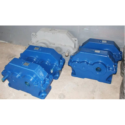 Циліндричні редуктори 1ЦУ складання 32