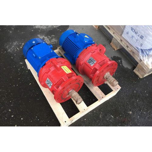 Мотор-редуктор 3МП-40 (18 об/хв, 0.55 кВт)