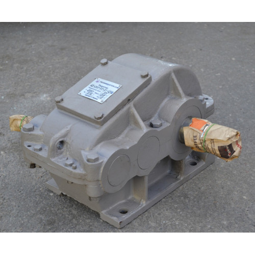 Редуктор Ц2-1000-8