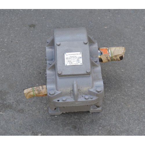 Редуктор Ц2-1000-50