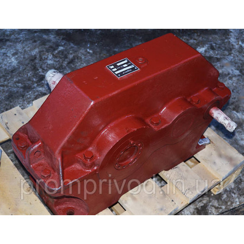 Редуктор Ц2У-200
