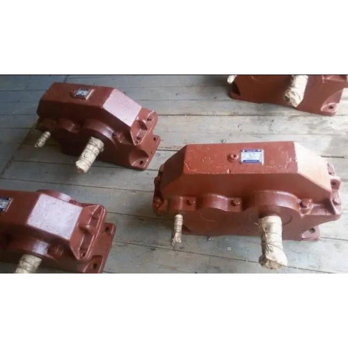 Редуктор ЦУ-200-6.3